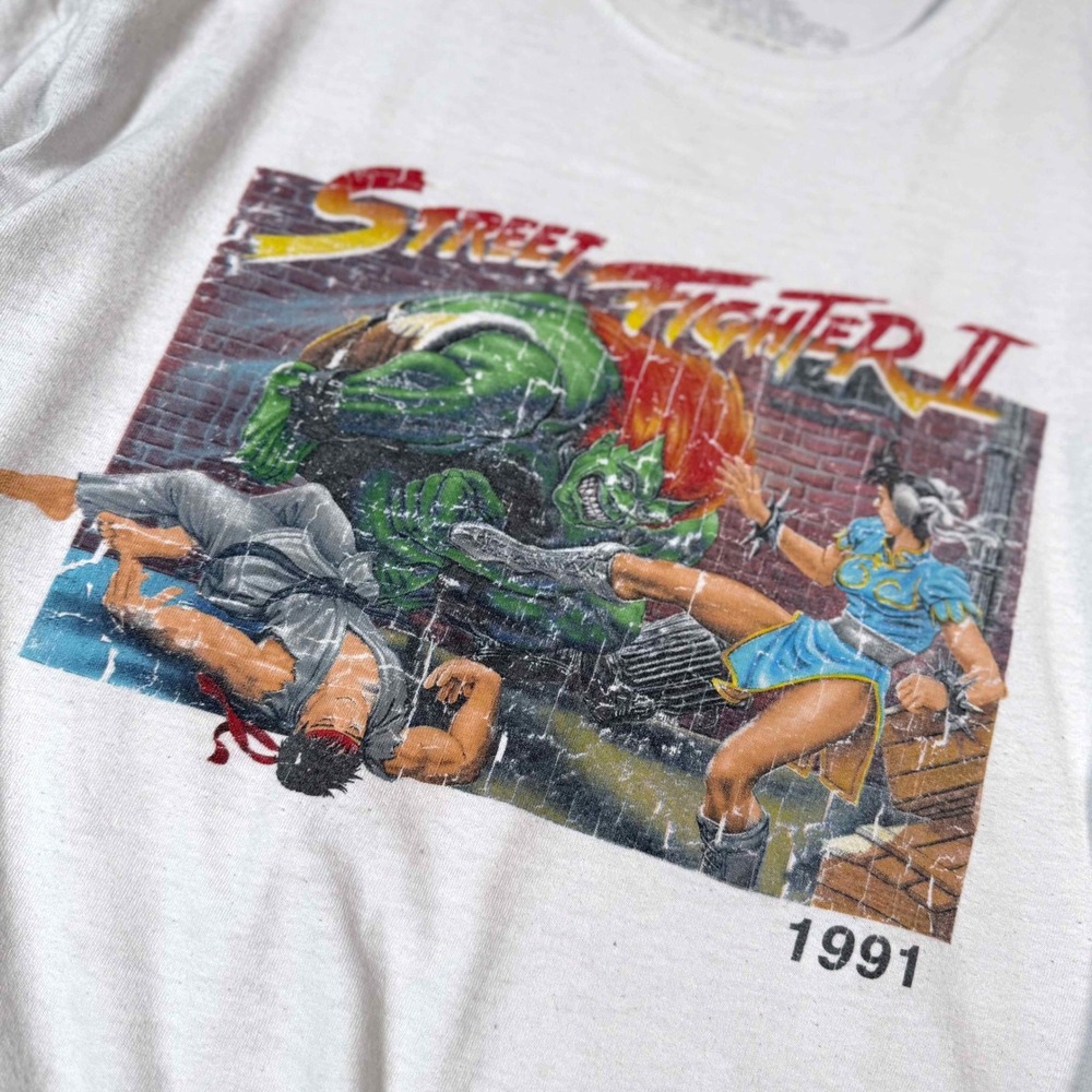 1991 Street Fighter II Graphic Tee White Large Capcom Retro Gaming Blanka Ryu